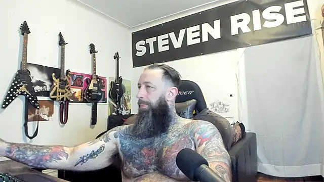 Snapshot of StevenRiseNYC chatting on 19, 4, 2026 StevenRiseNYC online show from 19, 4, 2026