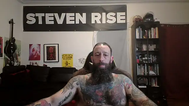 Snapshot of StevenRiseNYC chatting on 6, 5, 2026 StevenRiseNYC online show from 6, 5, 2026