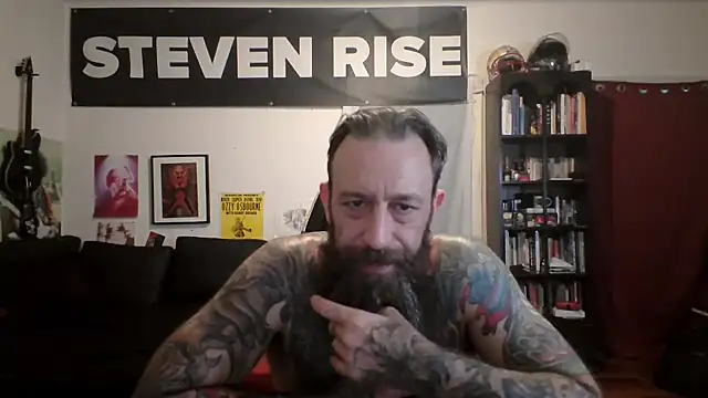 Snapshot of StevenRiseNYC chatting on 23, 5, 2026 StevenRiseNYC online show from 23, 5, 2026