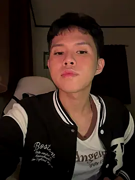 Plaxtique online show from 17, 10, 2025