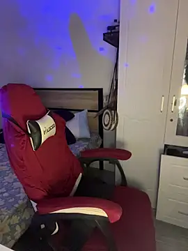 Plaxtique online show from 6, 3, 2026