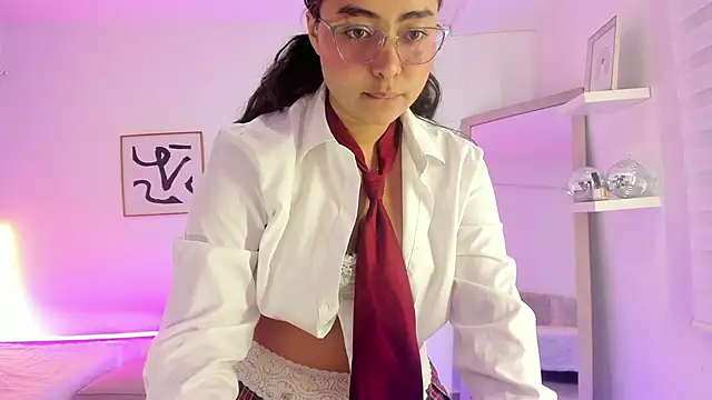  Kim  M online show from 11, 5, 2026