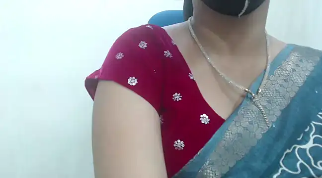 Lovely Siri 23 online show from 12, 1, 2025