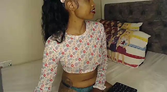 Snapshot of Adirah_South chatting on 19, 2, 2025 Adirah South online show from 19, 2, 2025