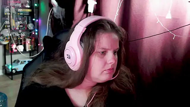 Snapshot of so_cute777 chatting on 6, 10, 2025 so cute777 online show from 6, 10, 2025