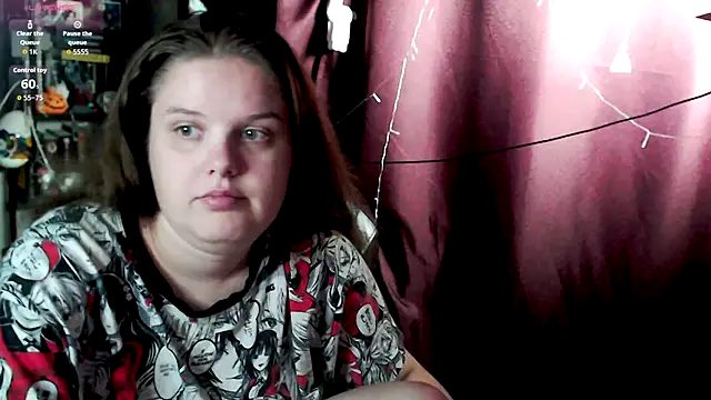 Snapshot of so_cute777 chatting on 11, 10, 2025 so cute777 online show from 11, 10, 2025