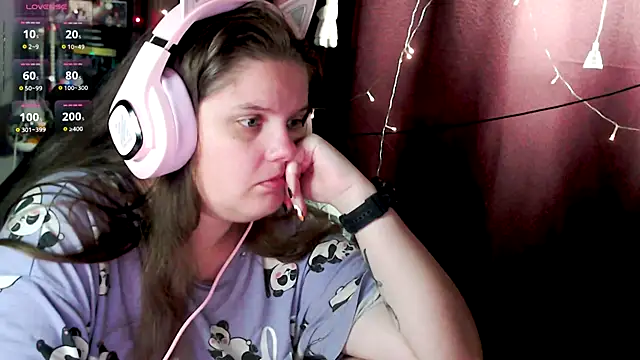 Snapshot of so_cute777 chatting on 15, 10, 2025 so cute777 online show from 15, 10, 2025