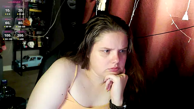 Snapshot of so_cute777 chatting on 22, 10, 2025 so cute777 online show from 22, 10, 2025