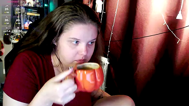 Snapshot of so_cute777 chatting on 13, 11, 2025 so cute777 online show from 13, 11, 2025