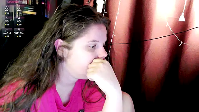 Snapshot of so_cute777 chatting on 16, 11, 2025 so cute777 online show from 16, 11, 2025