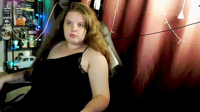 Snapshot of so_cute777 chatting on 16, 11, 2025 so cute777 online show from 16, 11, 2025