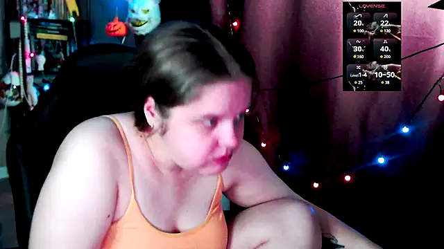 Snapshot of so_cute777 chatting on 15, 12, 2025 so cute777 online show from 15, 12, 2025