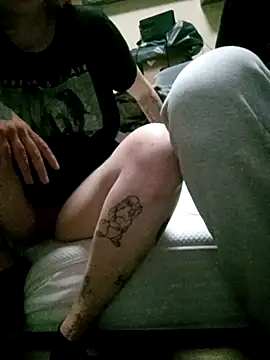 Snapshot of PIercingBoy38 chatting on 9, 5, 2026 PIercingBoy38 online show from 9, 5, 2026