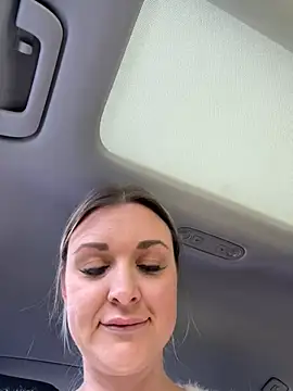 Snapshot of Bella-Tight chatting on 19, 2, 2026 Bella-Tight online show from 19, 2, 2026