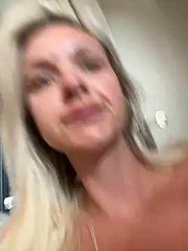 Bella-Tight online show from 24, 6, 2026