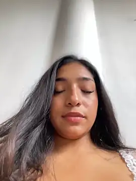 Snapshot of Bellafr chatting on 24, 12, 2024 Bellafr online show from 24, 12, 2024