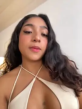 Snapshot of Bellafr chatting on 5, 1, 2025 Bellafr online show from 5, 1, 2025