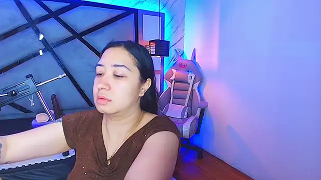 Snapshot of sayumi_dirty chatting on 5, 4, 2026 sayumi dirty online show from 5, 4, 2026