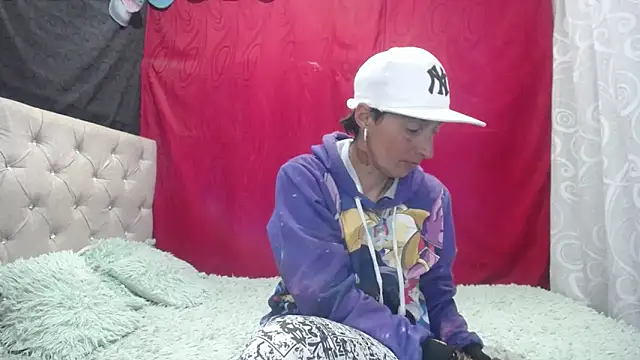 anyu1306 online show from 16, 4, 2026