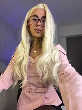 Miss sagitario online show from 13, 5, 2026