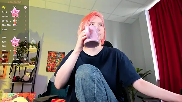 ReiYosimoto online show from 5, 10, 2025