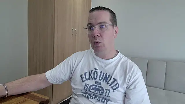 BrettJ81 online show from 3, 5, 2026