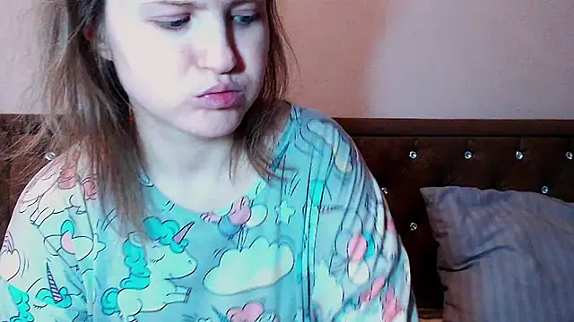 Sara4uu online show from 16, 2, 2026