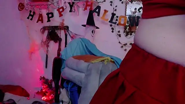 Snapshot of Eve_Blue77 chatting on 27, 10, 2025 Eve Blue77 online show from 27, 10, 2025