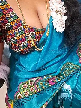 Snapshot of Tamil_Rathi chatting on 16, 9, 2025 Tamil Rathi online show from 16, 9, 2025