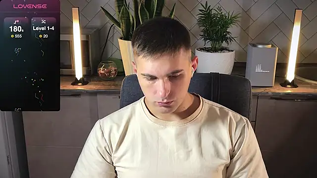 Sweeet  boy online show from 30, 12, 2024