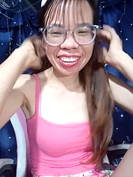 Snapshot of __Mai-love19__ chatting on 15, 4, 2026 Mai-love19 online show from 15, 4, 2026