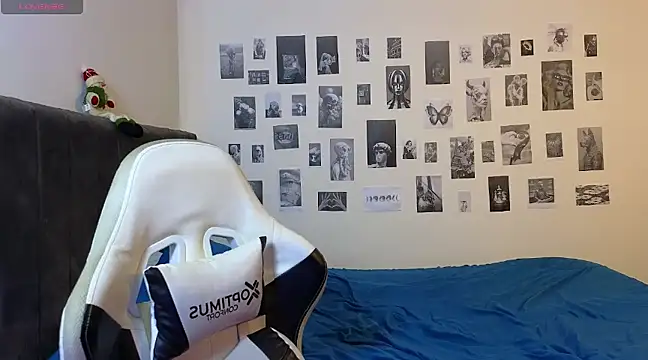 Snapshot of perlman_gigolo2 chatting on 15, 12, 2024 perlman gigolo2 online show from 15, 12, 2024