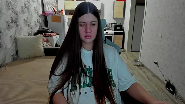 Snapshot of Lis_Kollen chatting on 10, 11, 2025 Lis Kollen online show from 10, 11, 2025