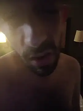 Snapshot of afTerparTycloudz chatting on 22, 10, 2025 afTerparTycloudz online show from 22, 10, 2025