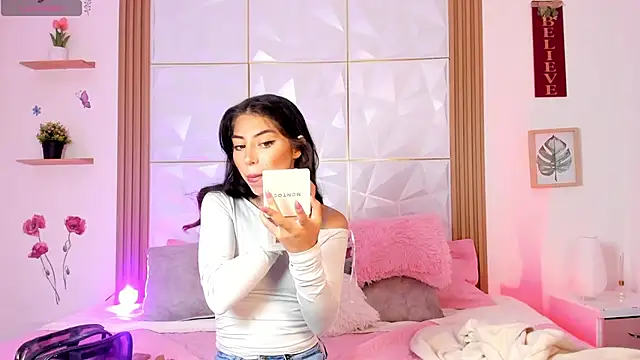 natalie jaensen online show from 16, 4, 2026