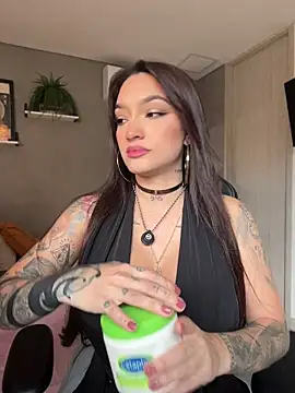 DaniDusan  online show from 30, 4, 2026