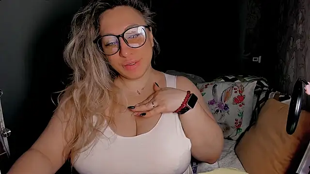 CumOnMy Tits online show from 29, 3, 2026