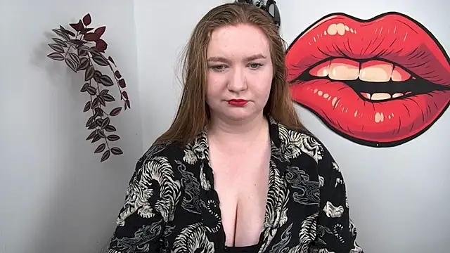 Snapshot of LaraDream chatting on 6, 3, 2026 LaraDream online show from 6, 3, 2026