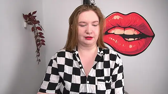 Snapshot of LaraDream chatting on 24, 3, 2026 LaraDream online show from 24, 3, 2026