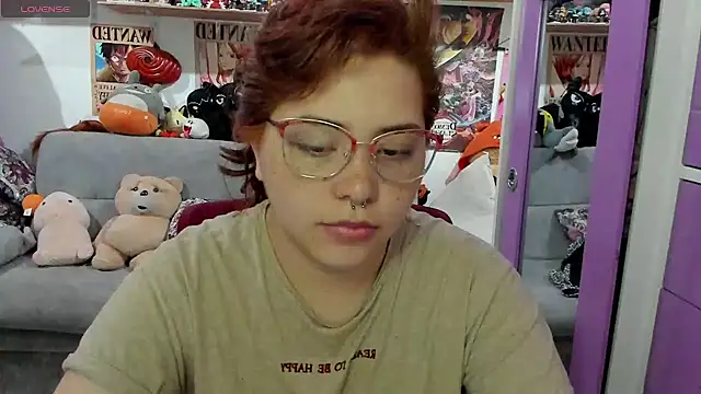 Snapshot of soficammy chatting on 13, 12, 2024 soficammy online show from 13, 12, 2024