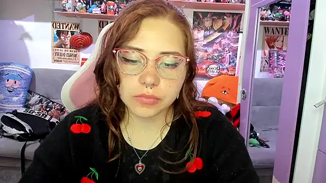 Snapshot of soficammy chatting on 5, 5, 2026 soficammy online show from 5, 5, 2026