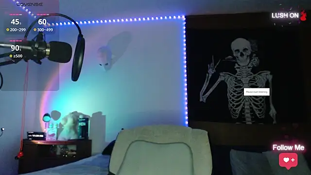 soyelcarlitos  online show from 18, 9, 2025