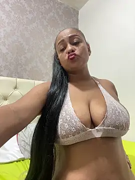 Snapshot of sofia_xxx02 chatting on 14, 2, 2025 sofia xxx02 online show from 14, 2, 2025