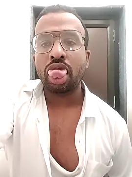 Snapshot of Sammy6432 chatting on 10, 10, 2025 Sammy6432 online show from 10, 10, 2025