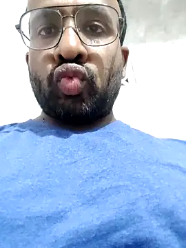 Snapshot of Sammy6432 chatting on 14, 10, 2025 Sammy6432 online show from 14, 10, 2025